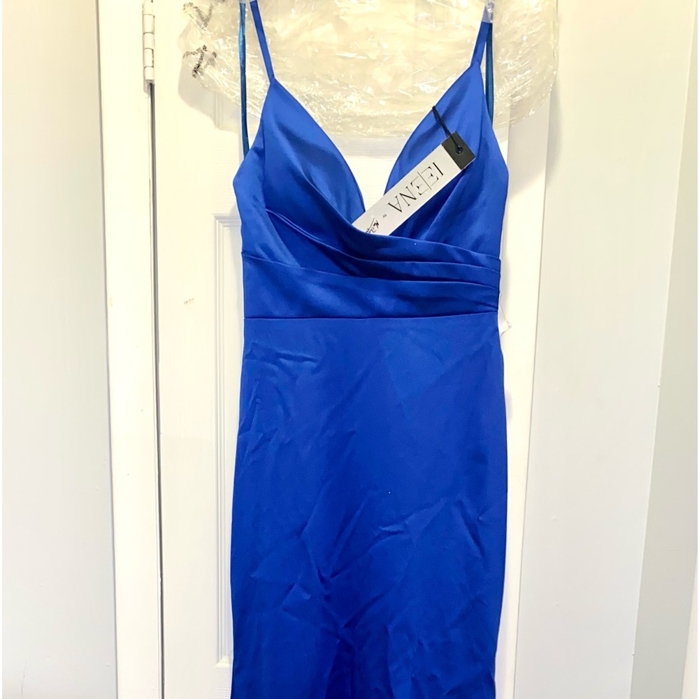 REDUCED!! NWT & in Box! ~Mac Duggal 26264 Prom/Formal Gown